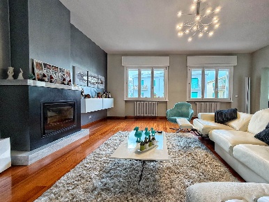 Foto Case semi ndipendenti a Livorno La Rosa di 153 m² con 5 locali