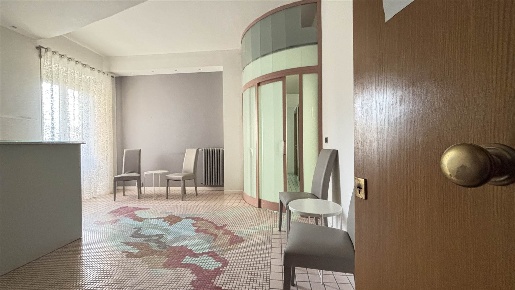 Foto Appartamento in via Cassia, Montefiascone Centro di 75 m² con 5 locali