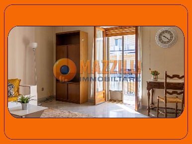 Foto Appartamento in Via Giuseppe Mazzini, Potenza Centro di 158 m²