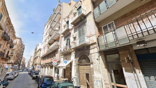 Foto Appartamento in Via Trevisani 136, Bari Libertà di 90 m² con 3 locali