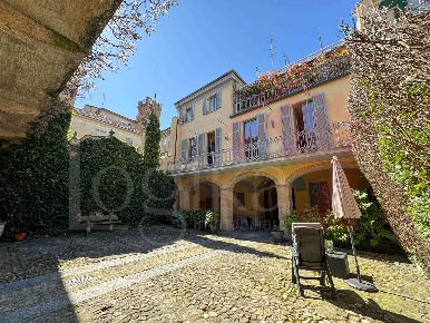 Foto Villa unifamiliare in Via Bellocchio  20, Voghera Centro Storico