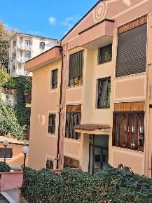 Foto Appartamento in viale dei tigli  7, Salerno di 209 m² con 6 locali