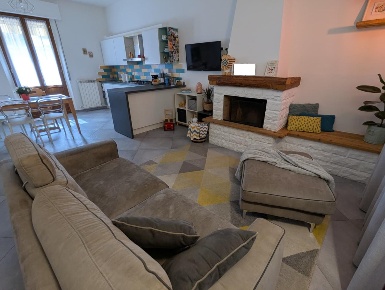 Foto Appartamento a Poggibonsi Centro di 75 m² con 3 locali in vendita