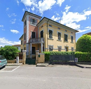 Foto Appartamento a Lucca San Concordio di 343 m² con 5 locali in vendita