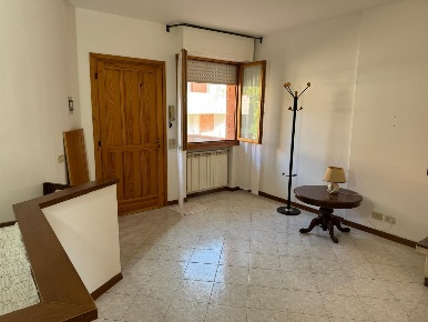 Foto Appartamento a Sovicille Centro di 69 m² con 3 locali in affitto