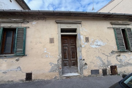 Foto Casa indipendente a Certaldo Centro di 100 m² con 6 locali in vendita