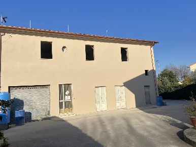 Foto Appartamento a Cascina Titignano - Visignano di 130 m² con 5 locali