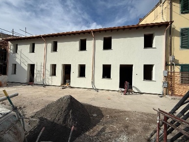 Foto Villa a schiera a Lucca Arancio di 100 m² con 3 locali in vendita