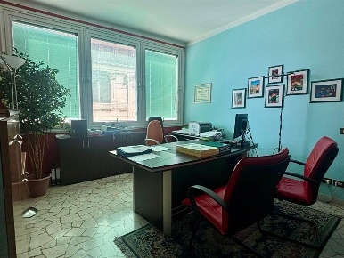Foto Ufficio in Piazza Martiri di Belfiore, Mantova Centro di 40 m²
