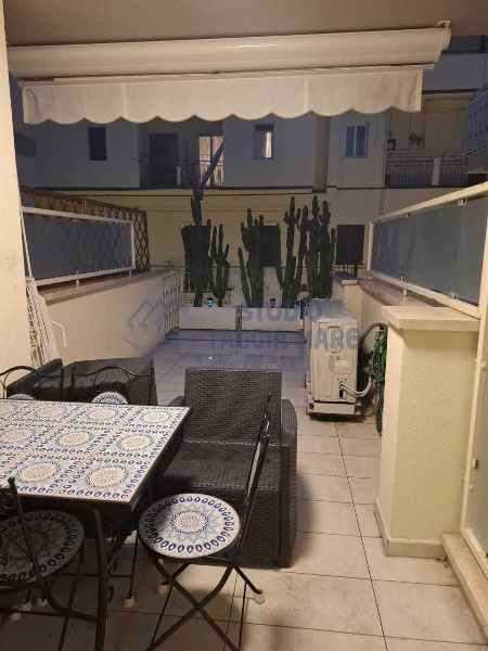 appartamento in vendita a Taggia in zona Arma di Taggia