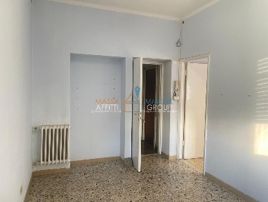 Foto Ufficio in Via Cesare Beccaria 9, Massa Centro di 45 m² con 2 locali