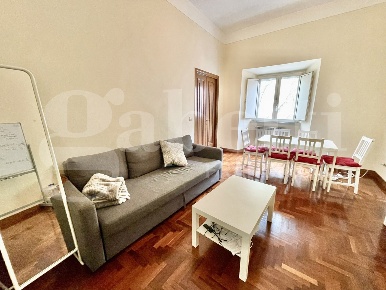 Foto Appartamento in Calabria, Roma Sallustiano di 120 m² con 4 locali