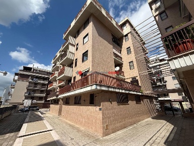Foto Appartamento in Via Lucera 141, Foggia Candelaro - Via Lucera di 74 m²
