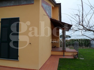 Foto Appartamento in Via olmarello 5, Castelnuovo Magra di 318 m²