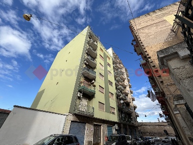 Foto Appartamento in Via Otranto 8, Taranto Tre Carrare di 77 m² in vendita