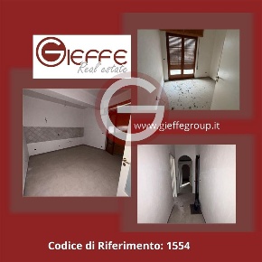 Foto Appartamento a Taurianova Centro di 90 m² con 3 locali in affitto