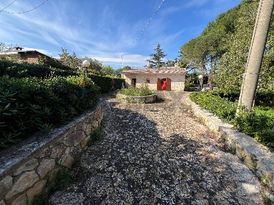 Foto Chalet a Fasano Selva di Fasano, Laureto di 90 m² con 3 locali