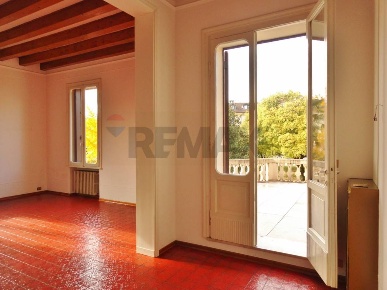 Foto Case semi ndipendenti a Vicenza San Bortolo di 165 m² con 5 locali