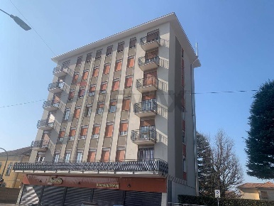 Foto Appartamento in VIA OLONA 4, Gorla Minore di 91 m² con 2 locali