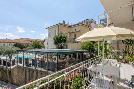 Foto Appartamento in Via Corallo 14, Diano Marina Centro di 126 m²