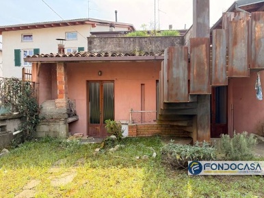 Foto Appartamento a Palazzolo sull'Oglio di 78 m² con 3 locali in vendita