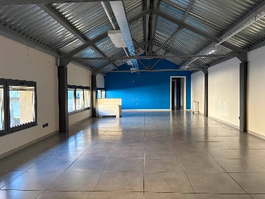 Foto Ufficio in Via Teodoro Secondo, Chivasso Centro di 178 m² con 3 locali