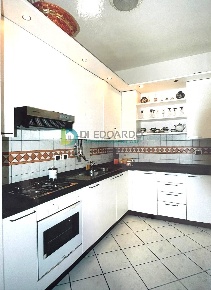 Foto Appartamento in Via Ungaretti, Martinsicuro Centro di 77 m² in vendita