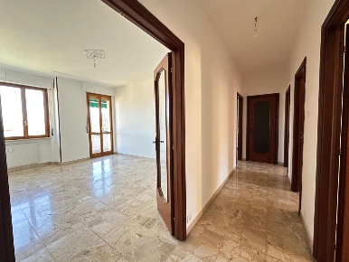 Foto Appartamento in Via Ugo Bassi 4, Fiorenzuola d'Arda Centro di 85 m²