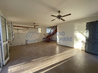 Foto Villa singola a Riva Ligure di 120 m² con 3 locali in vendita