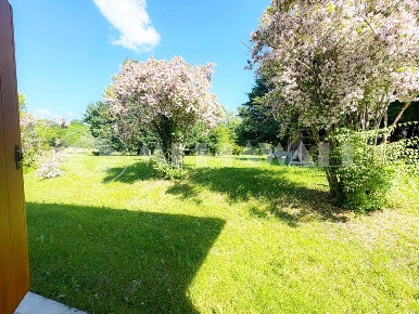 Foto Casa indipendente a Travesio Usago di 302 m² con 7 locali in vendita