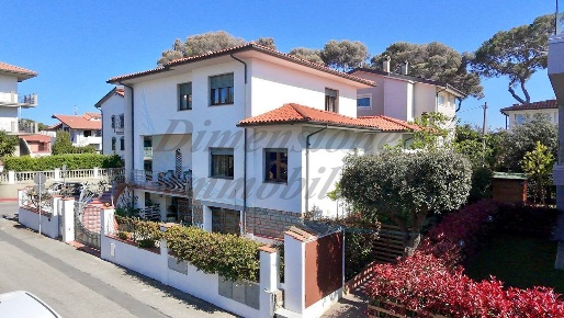 Foto Villa unifamiliare in Via di Villa Marina, Rosignano Marittimo