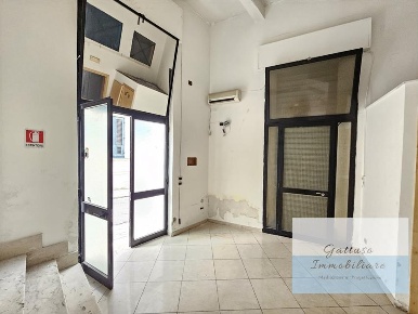 Foto Negozio a Reggio di Calabria Centro Storico di 52 m² in affitto