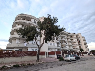 Foto Appartamento in VIA TOLOMEO, Trani di 97 m² con 3 locali in vendita
