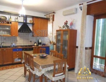 Foto Appartamento Mugnano di Napoli Centro di 107 m² con 4 locali