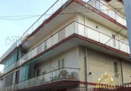 Foto Appartamento Mugnano di Napoli Centro di 97 m² con 4 locali in vendita