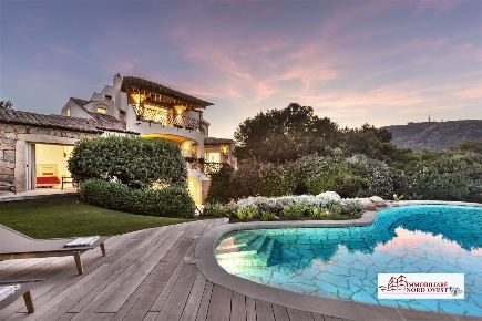 Foto Villa unifamiliare in Via degli Oleandri, Arzachena Porto Cervo