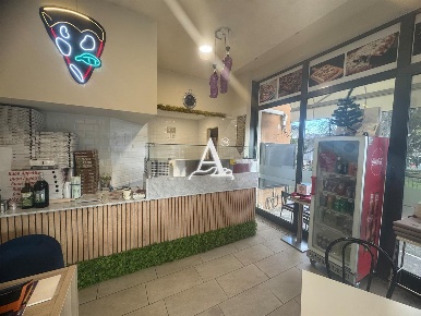 Foto Bar a Bovolone Centro di 100 m² con 3 locali in vendita