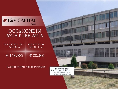 Foto Ufficio in Corso Svizzera, Torino Lucento di 200 m² con 9 locali