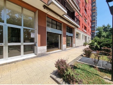 Foto Negozio a Sesto San Giovanni Marzabotto di 93 m² con 1 locali