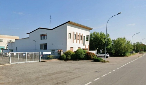 Foto Laboratorio a Robecco sul Naviglio Centro di 115 m² con 2 locali