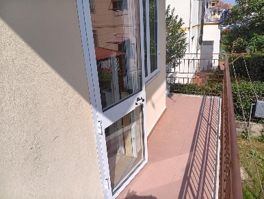 Foto Appartamento a Pontedera Oltrera di 123 m² con 5 locali in vendita