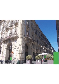 Foto Negozio a Torino Giardini Reali di 53 m² con 2 locali in vendita