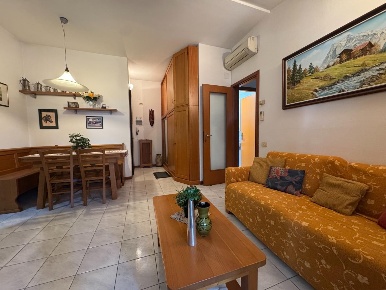 Foto Appartamento a Viareggio Terminetto - Migliarina di 55 m² con 5 locali