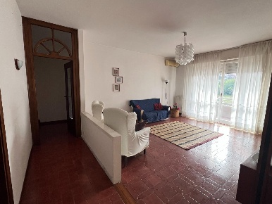 Foto Appartamento a Massa Centro di 115 m² con 6 locali in vendita