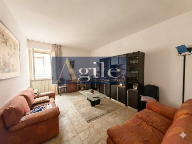 Foto Appartamento in corso settente aureo, Offida Centro di 135 m²