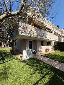 Foto Case semi ndipendenti a Padova Paltana - Mandria di 214 m² in vendita