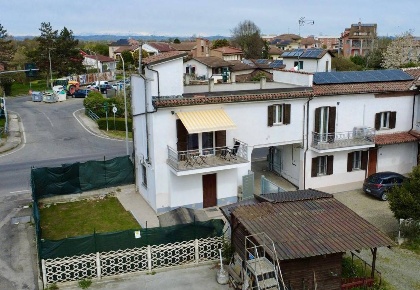 Foto Casa indipendente a Alessandria Cabanette di 171 m² con 6 locali