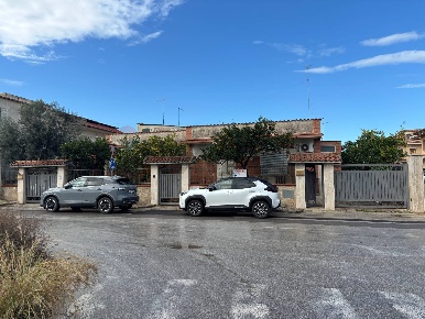 Foto Case semi ndipendenti in VIA RESUTTANO 10, Siracusa di 110 m²