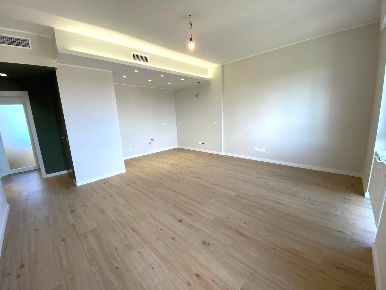 Foto Appartamento in Via de Gasperi 18, Usmate Velate Velate di 83 m²