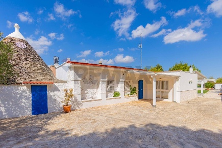 Foto Villa unifamiliare in Contrada Aratico 329, Monopoli di 130 m²